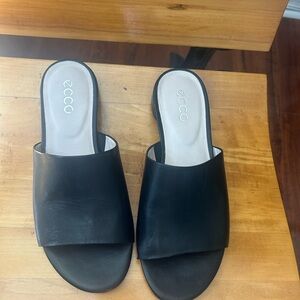 ECCO Women's Black Slide Sandals, size 38 (comparable to size 7 women’s)